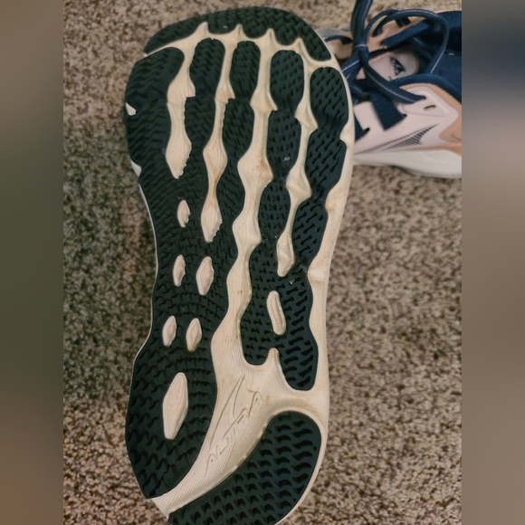 Altra Provision 6 - Picture 4 of 4